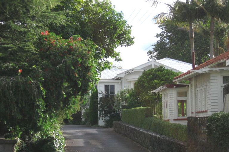 Photo of property in 15b Mount Albert Road, Mount Albert, Auckland, 1025