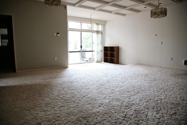 Photo of property in 387 Karori Road, Karori, Wellington, 6012