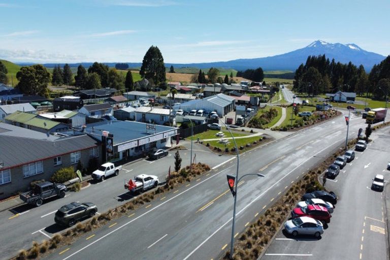 Photo of property in 10 State Highway 1, Waiouru, 4825
