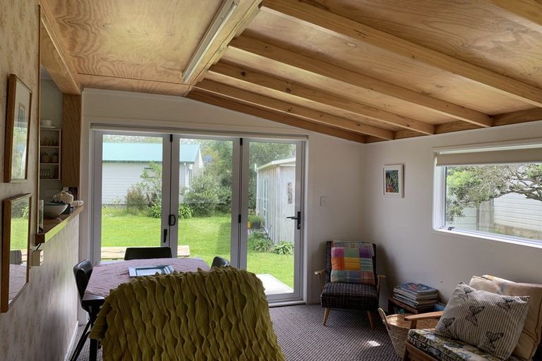 Photo of property in 19 Waetford Road, Matapouri, Whangarei, 0173