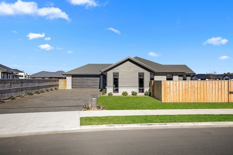 Photo of property in 107 Sutherland Drive, Kaiapoi, 7630