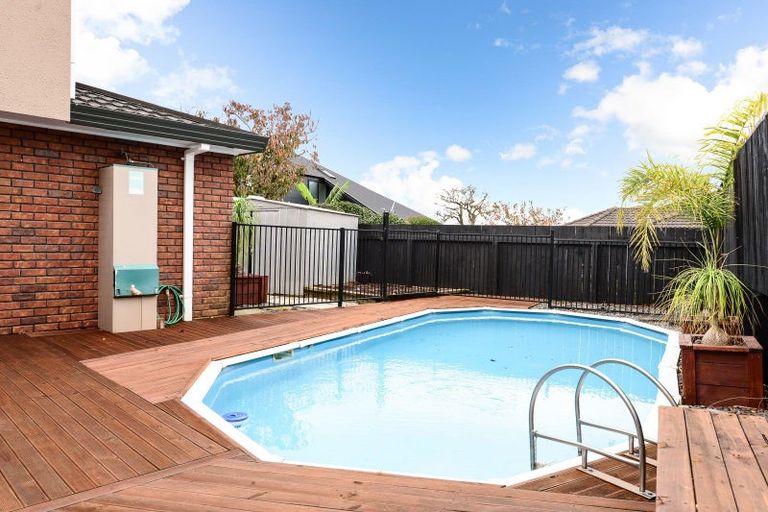 Photo of property in 6 Ben Nevis Place, Nawton, Hamilton, 3200