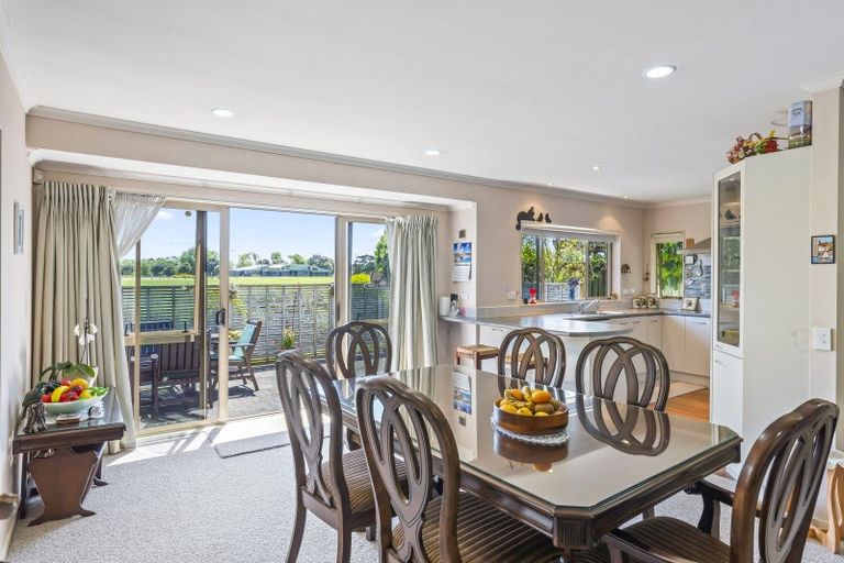 Photo of property in 56 Realm Drive, Paraparaumu, 5032