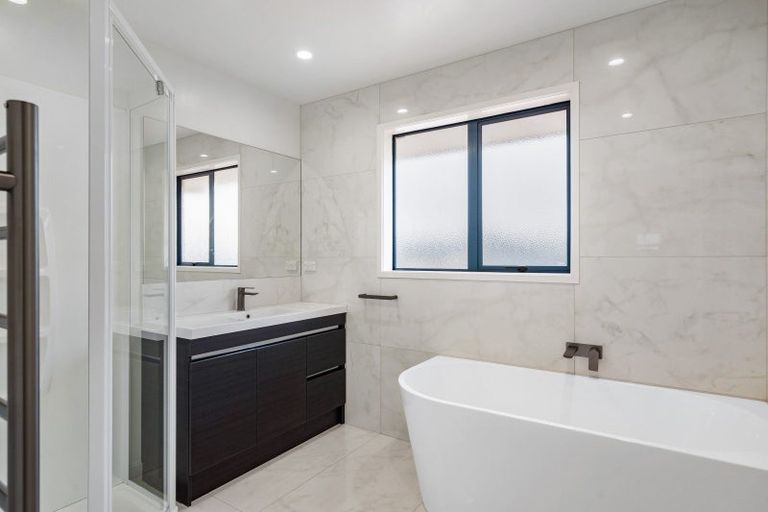 Photo of property in 30 Russell Robertson Drive, Havelock North, 4130