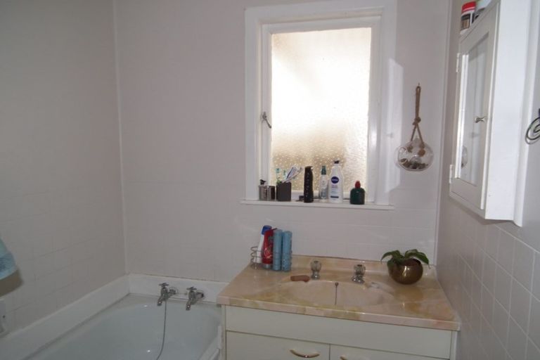 Photo of property in 12 First Avenue, Dargaville, 0310