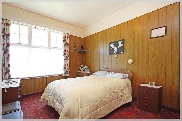 Photo of property in 58 Avenue Road, Foxton, 4814