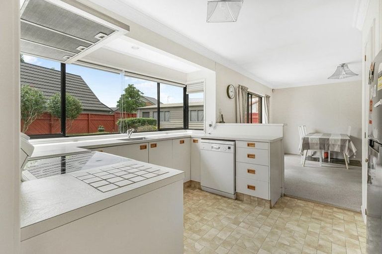 Photo of property in 20 Halyard Close, Flagstaff, Hamilton, 3210