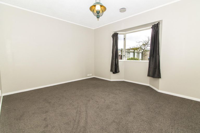Photo of property in 15 Wishart Crescent, Cromwell, 9310