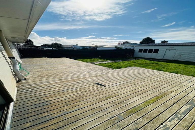 Photo of property in 1/35 Hill Crescent, Papakura, 2110