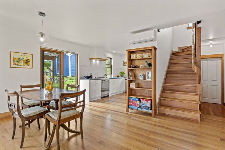 Photo of property in 3 Nikau Park, Raglan, 3225