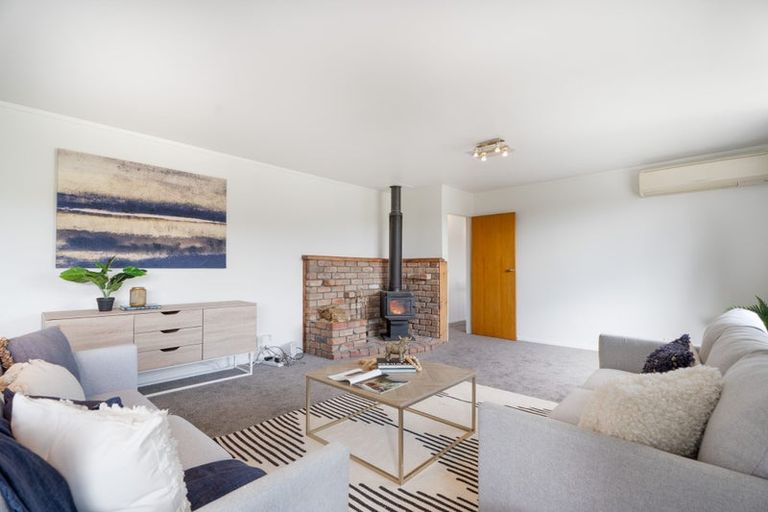 Photo of property in 53 Arawhata Street, Ranui, Porirua, 5024