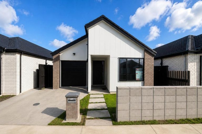 Photo of property in 97 John Main Drive, Ramarama, 2579