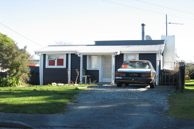 Photo of property in 115 Hoffman Street, Hokitika, 7810