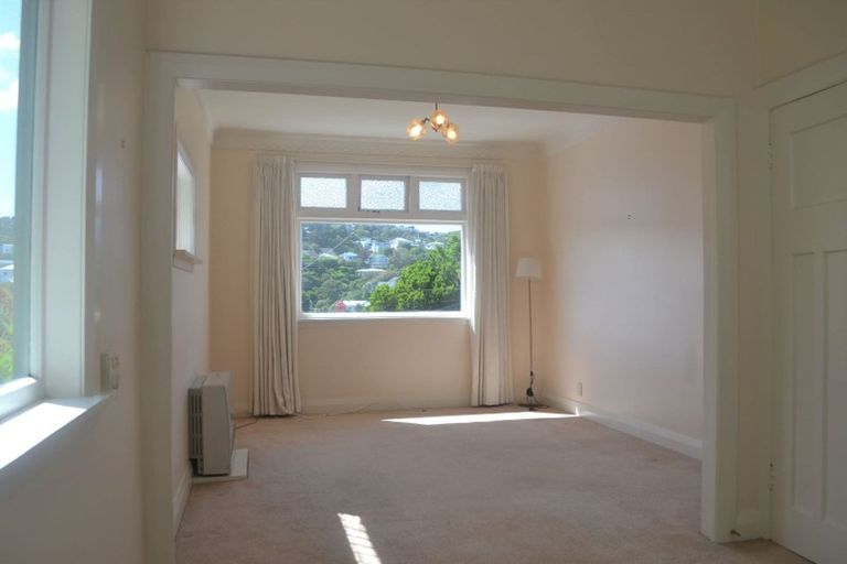 Photo of property in 32 Reuben Avenue, Brooklyn, Wellington, 6021