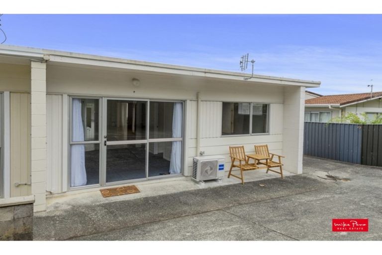 Photo of property in 17f Selwyn Avenue, Avenues, Whangarei, 0110