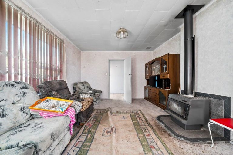 Photo of property in 22 Tavistock Street, Westown, New Plymouth, 4310