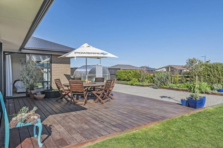 Photo of property in 15 Chimango Place, Rolleston, 7615