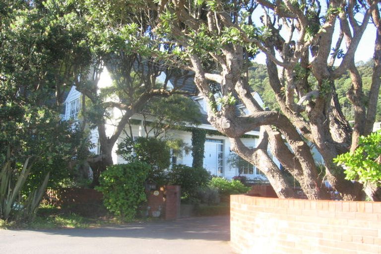 Photo of property in 237 Marine Drive, Lowry Bay, Lower Hutt, 5013