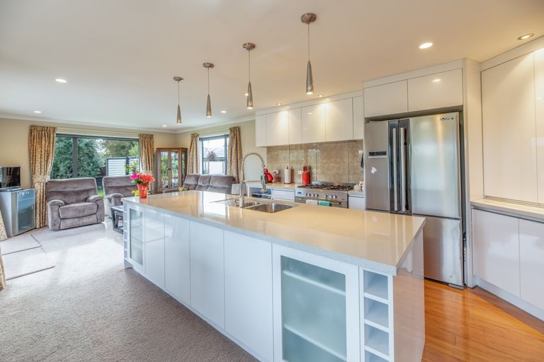 Photo of property in 9 Sea Eagles Place, North New Brighton, Christchurch, 8083