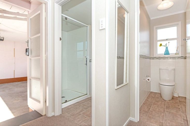 Photo of property in 69 Iranui Road, Inner Kaiti, Gisborne, 4010