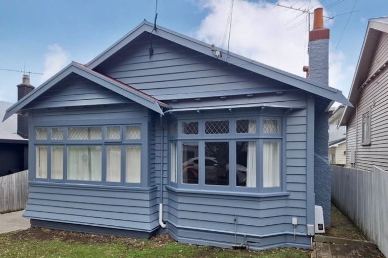 Photo of property in 4 Rotherham Terrace, Miramar, Wellington, 6022