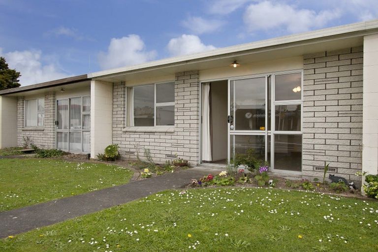 Photo of property in 4/183 Featherston Street, Palmerston North, 4410