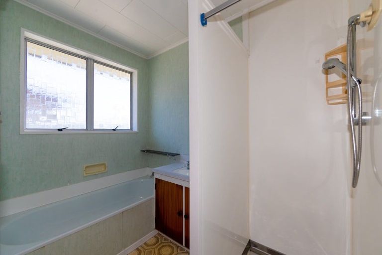 Photo of property in 30 Shortland Street, Tamatea, Napier, 4112