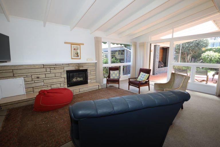 Photo of property in 16 Muricata Avenue, Mount Maunganui, 3116