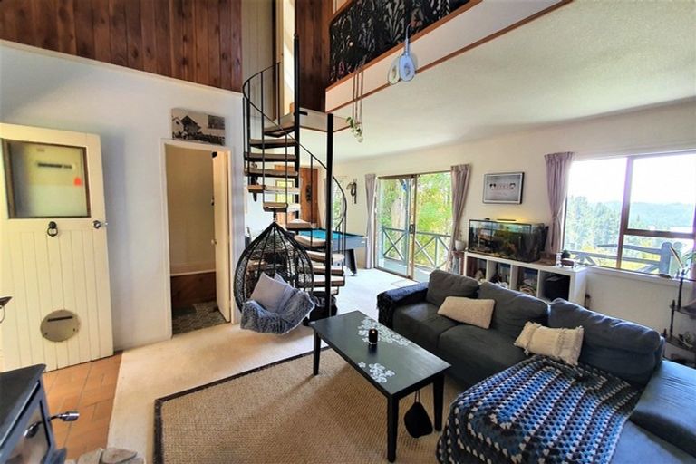 Photo of property in 61 Brick Bay Drive, Sandspit, Warkworth, 0982