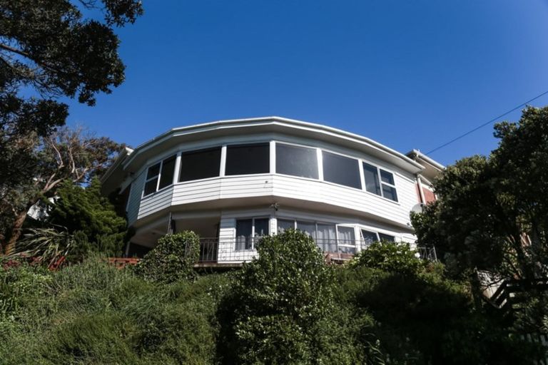 Photo of property in 8 Roseneath Terrace, Roseneath, Wellington, 6011