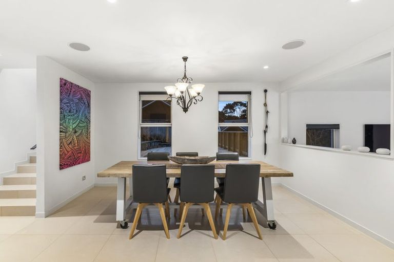 Photo of property in 194 Greenhithe Road, Greenhithe, Auckland, 0632