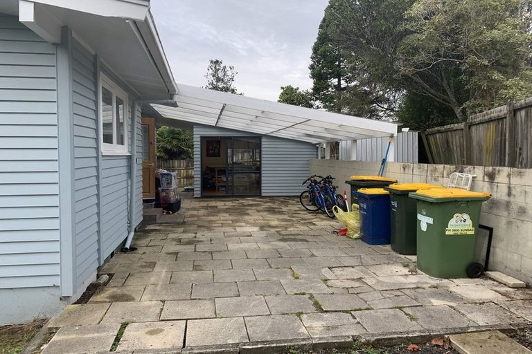 Photo of property in 47 Japonica Drive, Beach Haven, Auckland, 0626
