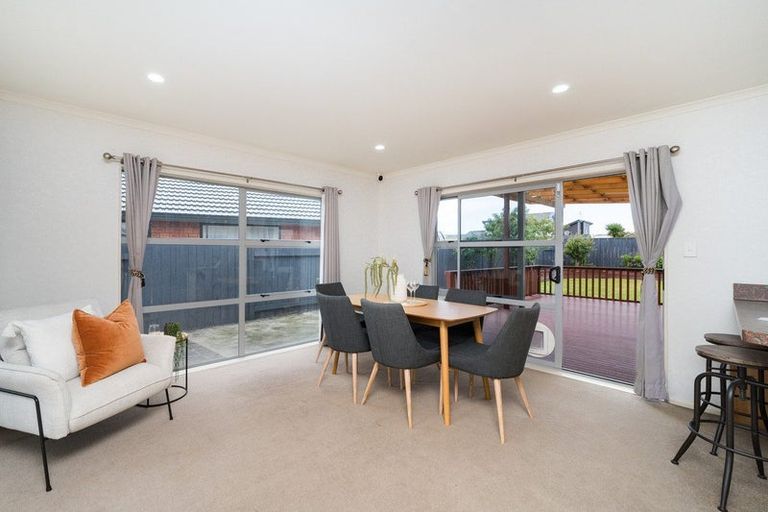 Photo of property in 58 Branigan Parade, Kelvin Grove, Palmerston North, 4414