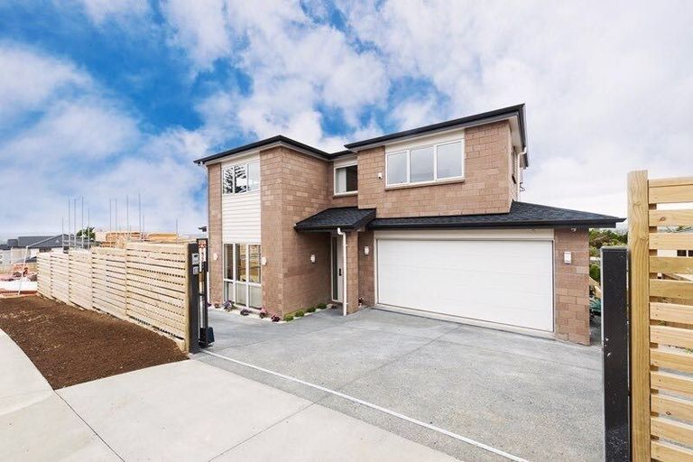 Photo of property in 218a Metcalfe Road, Ranui, Auckland, 0612