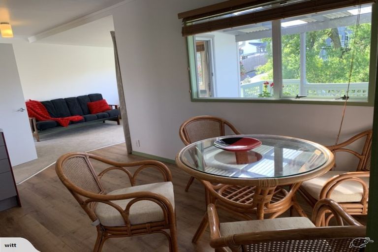 Photo of property in 1/645 Swanson Road, Swanson, Auckland, 0612