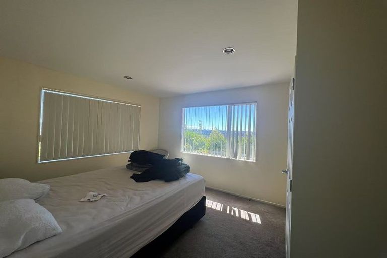 Photo of property in 86 Oakway Drive, Schnapper Rock, Auckland, 0632