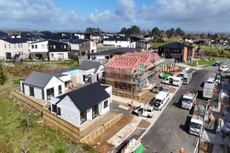 Photo of property in 44 Briannarose Drive, Fitzroy, Hamilton, 3206