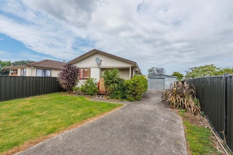 Photo of property in 9 Elisa Lane, Ranui, Auckland, 0612