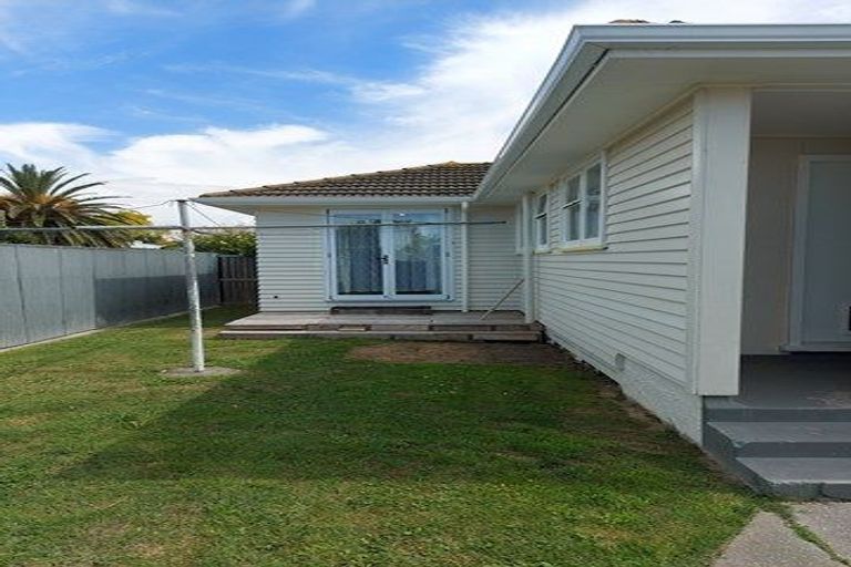 Photo of property in 6 Cottrell Crescent, Onekawa, Napier, 4110