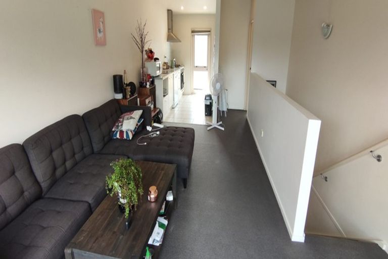 Photo of property in 1/206 Manuka Road, Bayview, Auckland, 0629