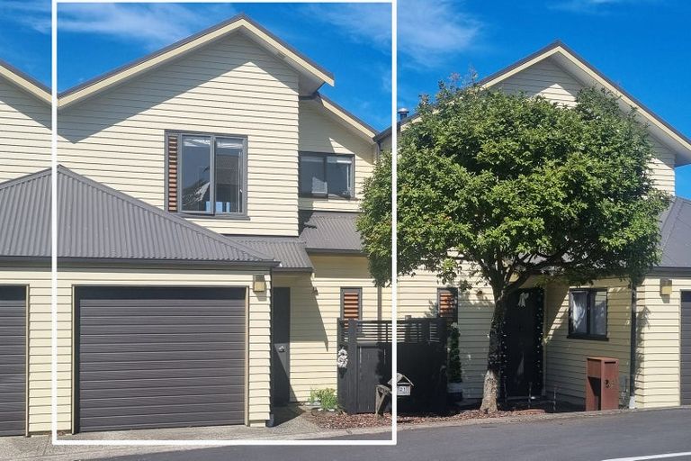 Photo of property in 21/11 The Avenue, Albany, Auckland, 0632