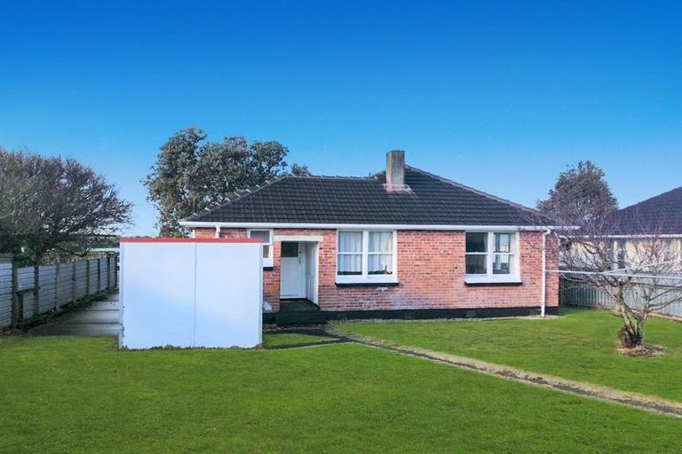 Photo of property in 2 Akatea Street, Gonville, Whanganui, 4501