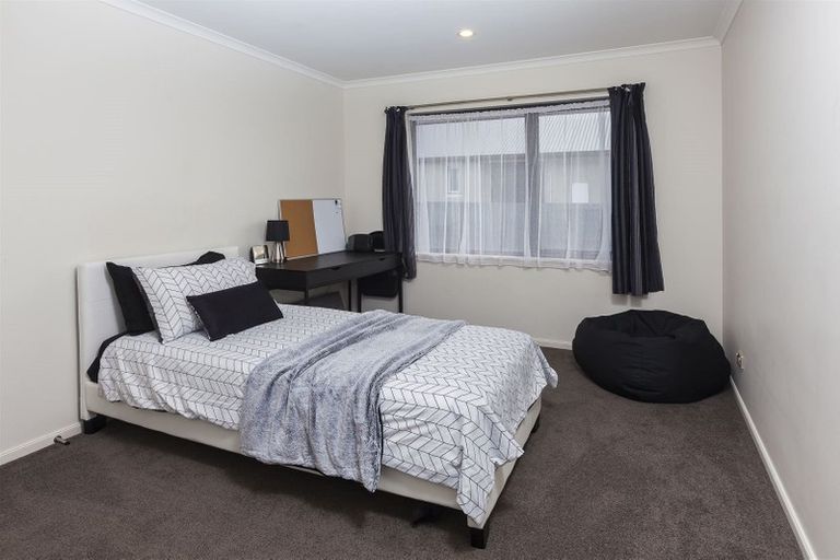 Photo of property in 239 Breezes Road, Aranui, Christchurch, 8061