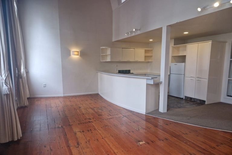 Photo of property in Maison Cabriole Building, 3/60 Courtenay Place, Te Aro, Wellington, 6011