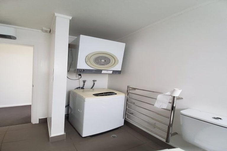 Photo of property in 221d The Terrace, Wellington Central, Wellington, 6011