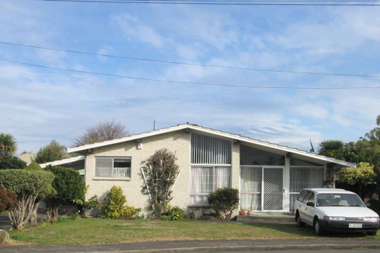 Photo of property in 105 Conway Street, Mayfair, Hastings, 4122