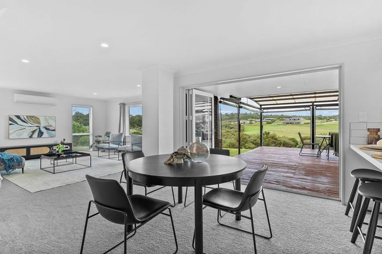 Photo of property in 66 Karanui Road, Te Kamo, Kamo, 0185