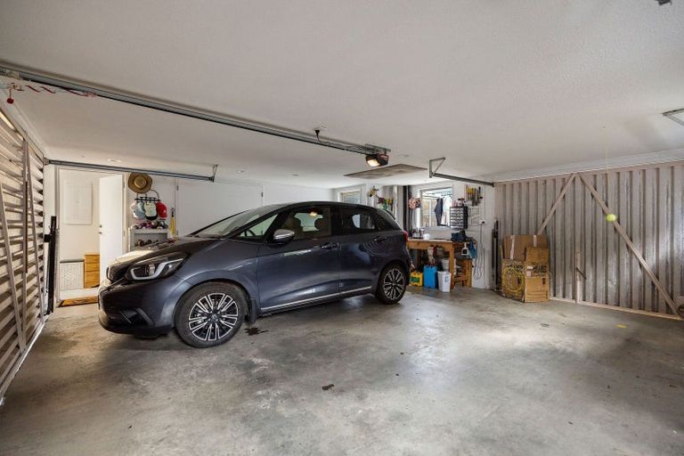 Photo of property in 4 Shaw Street, Arrowtown, 9302