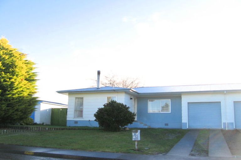 Photo of property in 2 Hudson Road, Flaxmere, Hastings, 4120