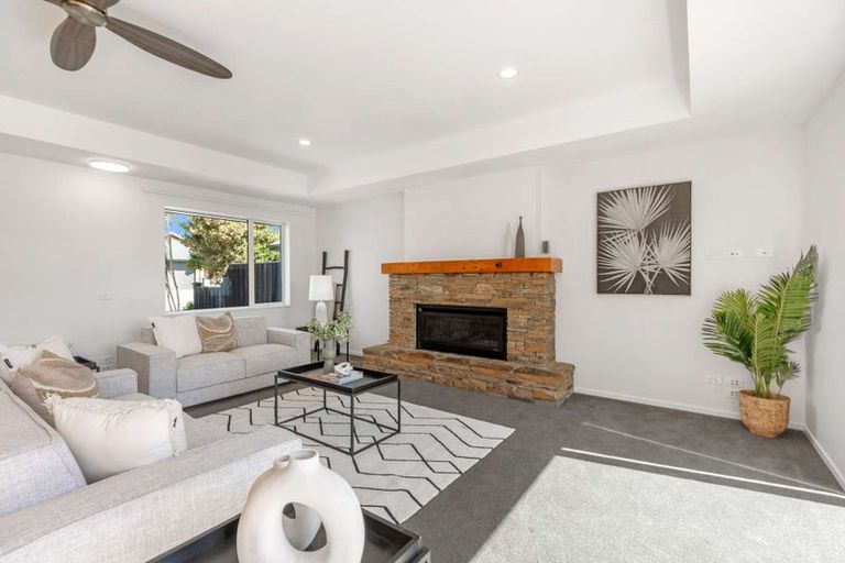 Photo of property in 14 Waimarie Street, Pegasus, 7612